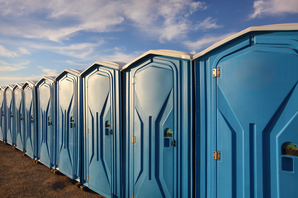 Choosing the Right Portable Toilet Rentals for Your Sports Event